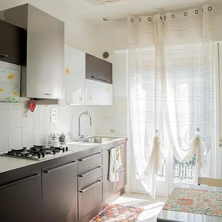 073 - Casa Con Attico Privato, 10 Minuti Mare Spiaggie A Piedi